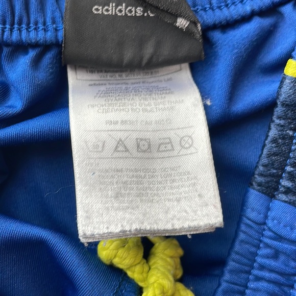 Adidas Basketball Shorts - Picture 4 of 8